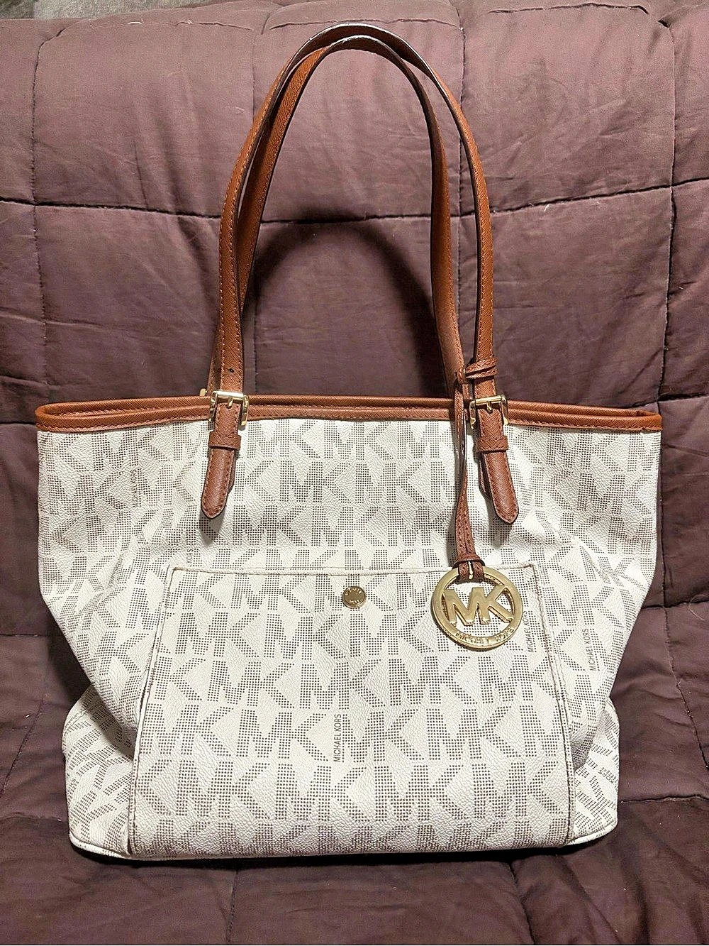 Michael Kors Jet Set Item Large Pocket Multifunction Tote White & Brown